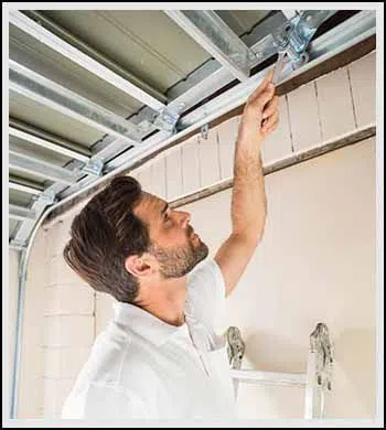 Interstate Garage Doors Chicago, IL 773-303-6369 - springservice